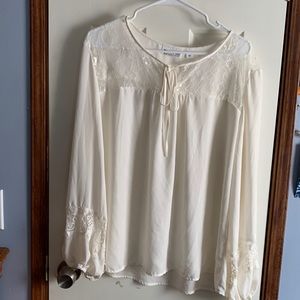 White 7th Avenue New York &Co Blouse